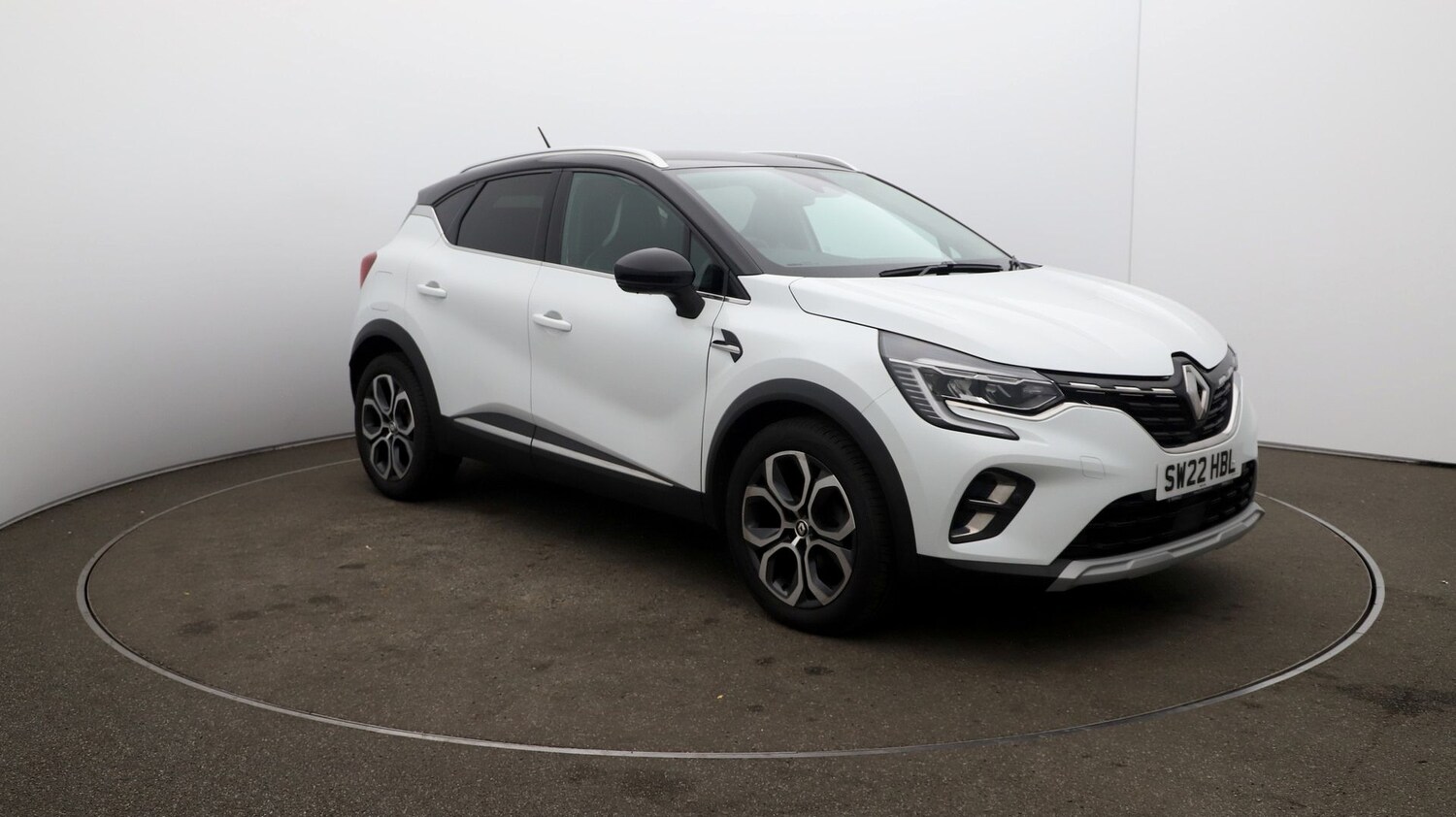 Used Renault Captur for sale - 76808937: Photo 35