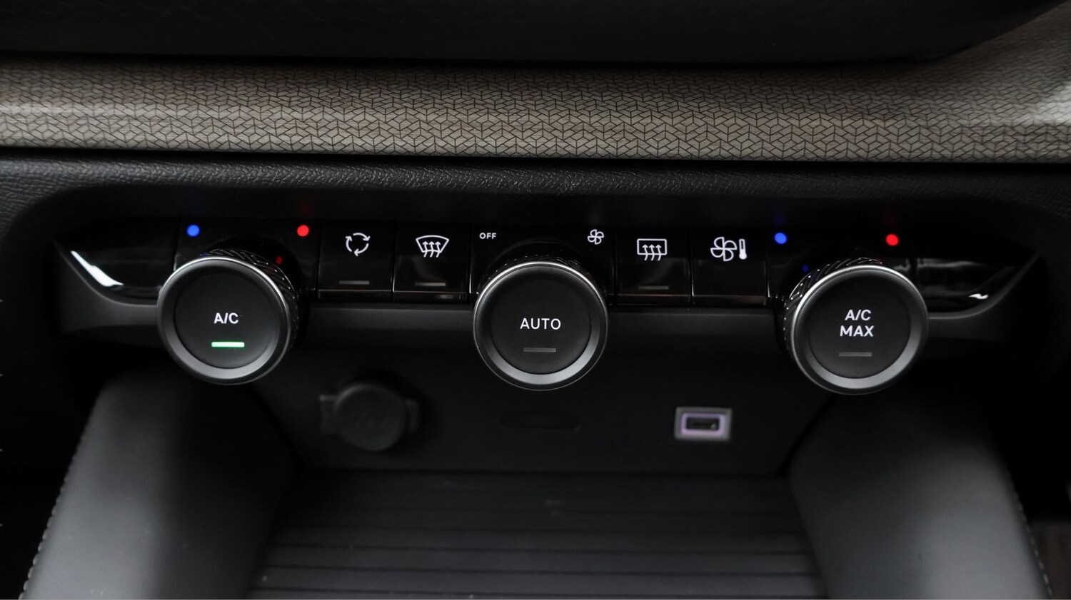 Used Citroen C5 X for sale - 77181615: Photo 12