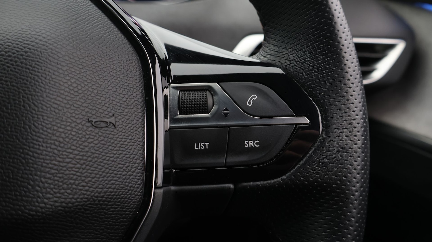 Used Peugeot 3008 2022 for sale - 77201611: Photo 22