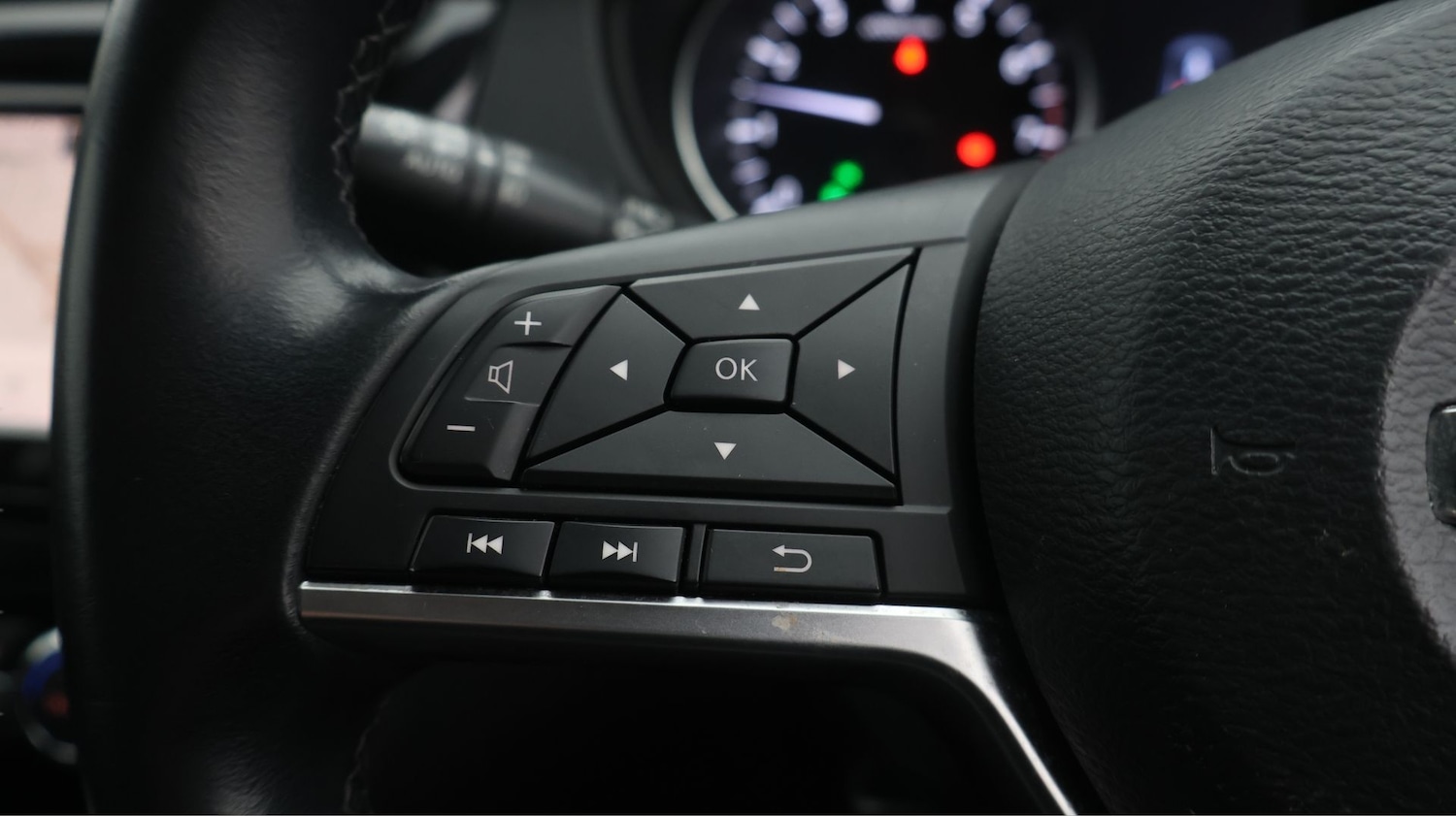 Used Nissan Qashqai 2021 for sale - 77890121: Photo 22