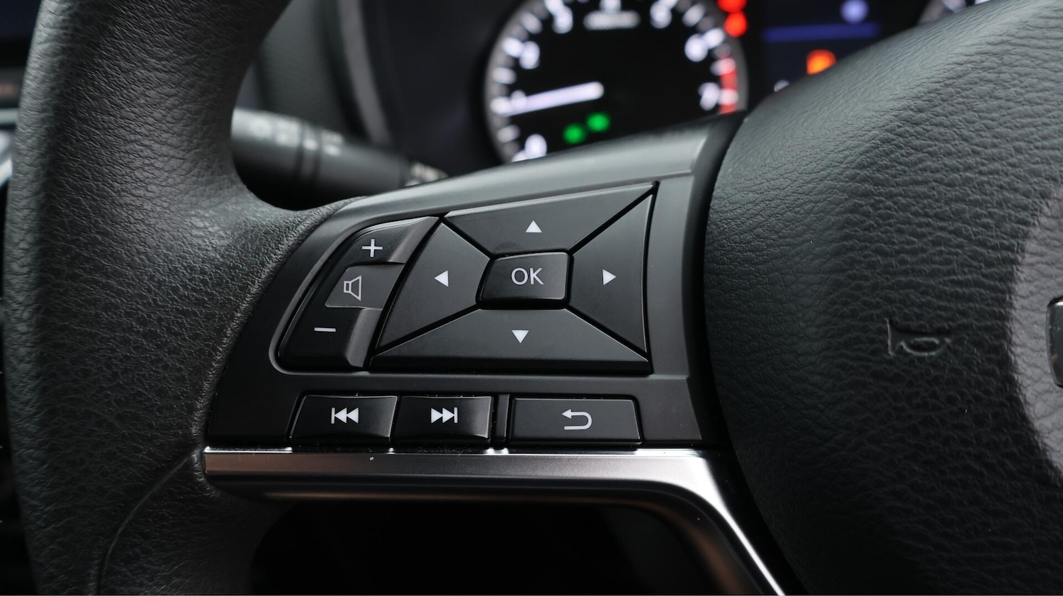 Used Nissan Juke 2022 for sale - 76690073: Photo 24