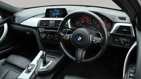 Used BMW 3 Series 2017 for sale - 76123051: Photo 10