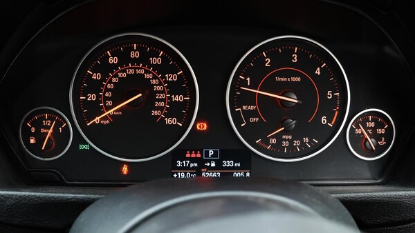 Used BMW 3 Series 2017 for sale - 76123051: Photo 11