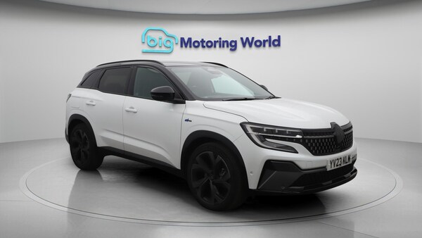 Used Renault Austral 2023 for sale - 75697187: Photo 2