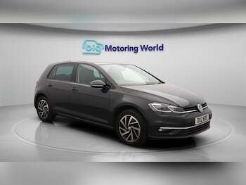 Used Volkswagen Golf 2019 for sale - 75600483: Photo