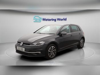 Used Volkswagen Golf 2019 for sale - 75600483: Photo