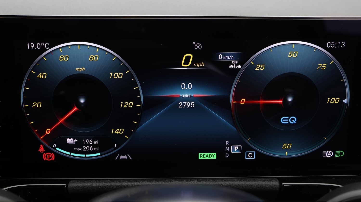 Used Mercedes-Benz EQA 2023 for sale - 76137033: Photo 11