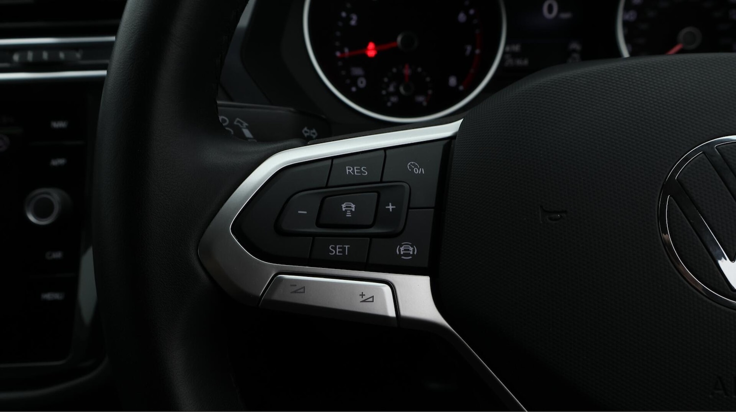 Used Volkswagen Tiguan 2022 for sale - 76296024: Photo 25