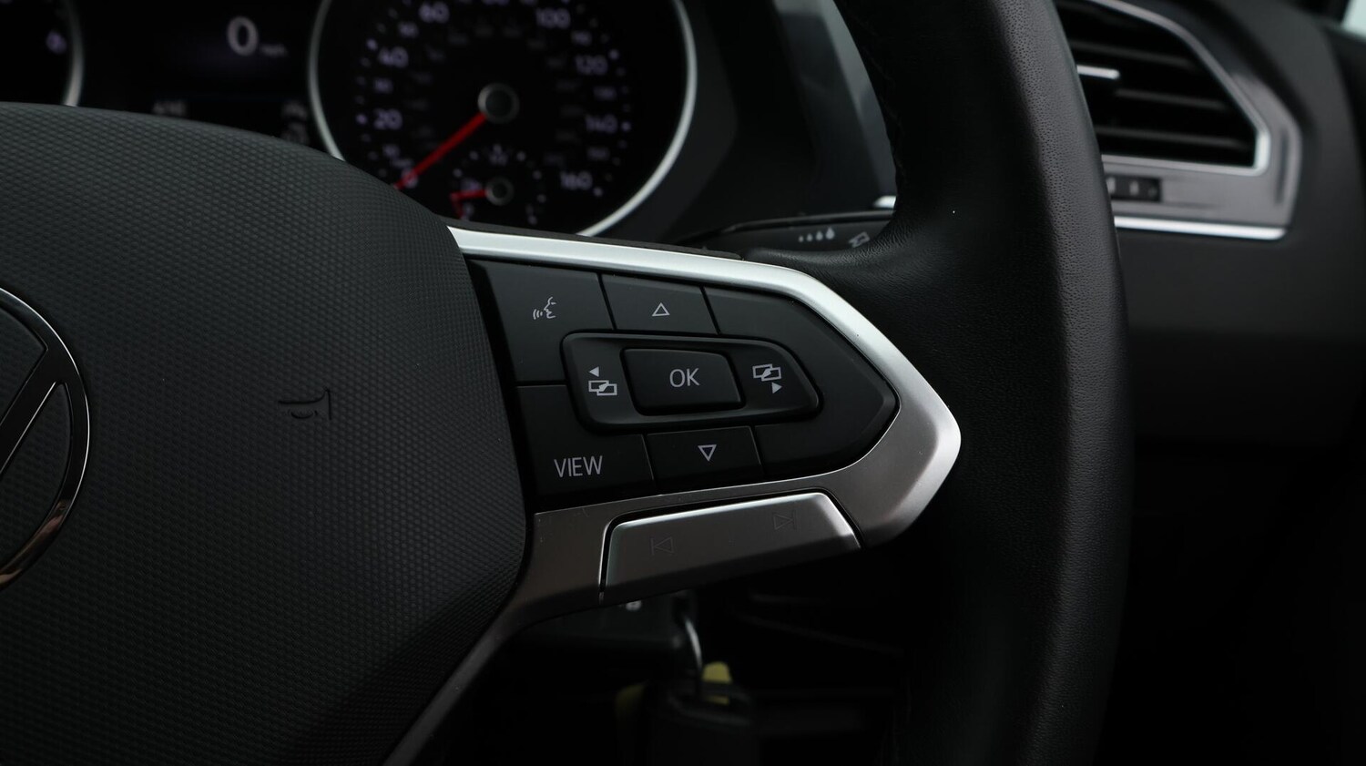 Used Volkswagen Tiguan 2022 for sale - 76296024: Photo 26