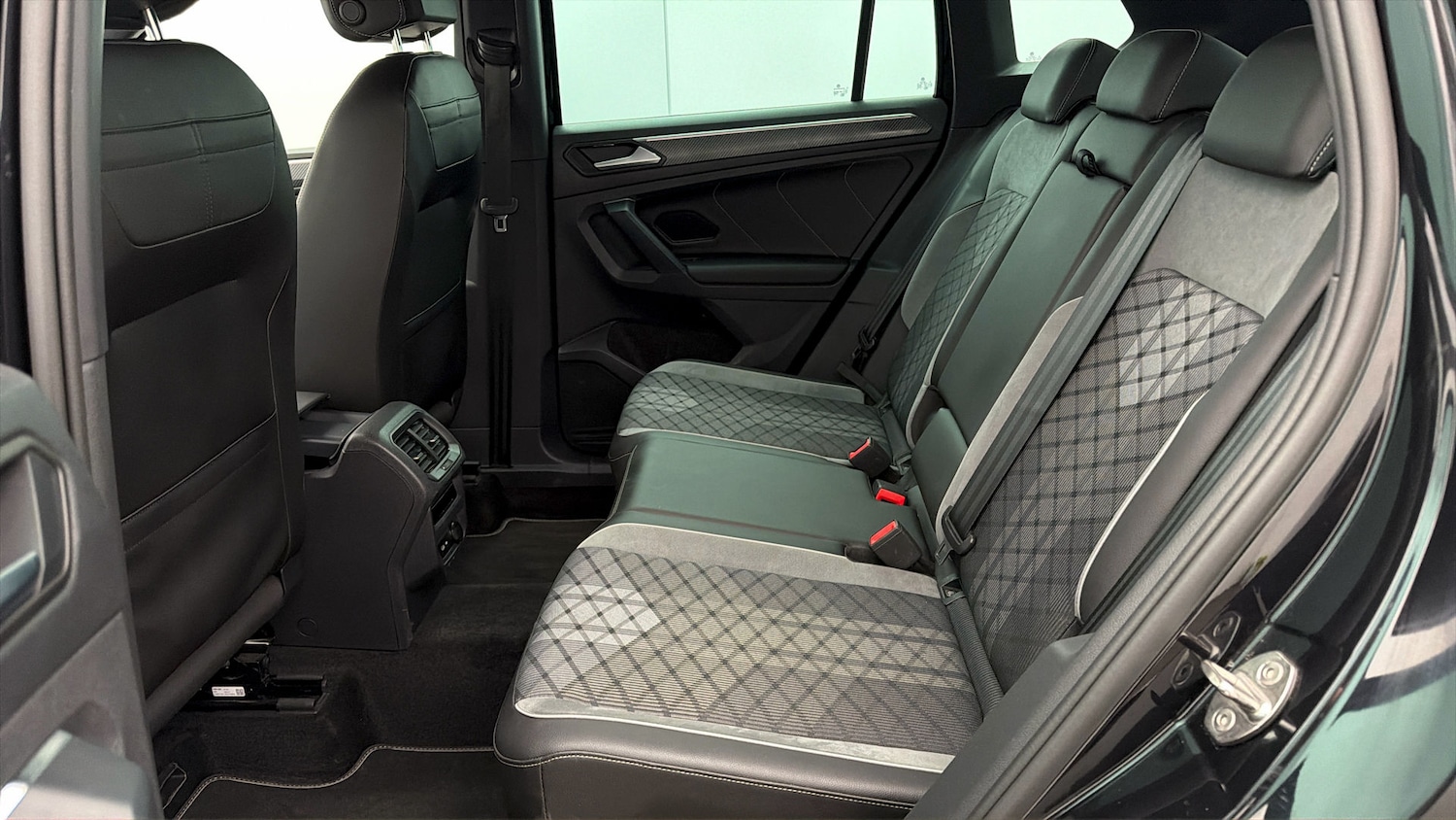 Used Volkswagen Tiguan for sale - 78108930: Photo 15