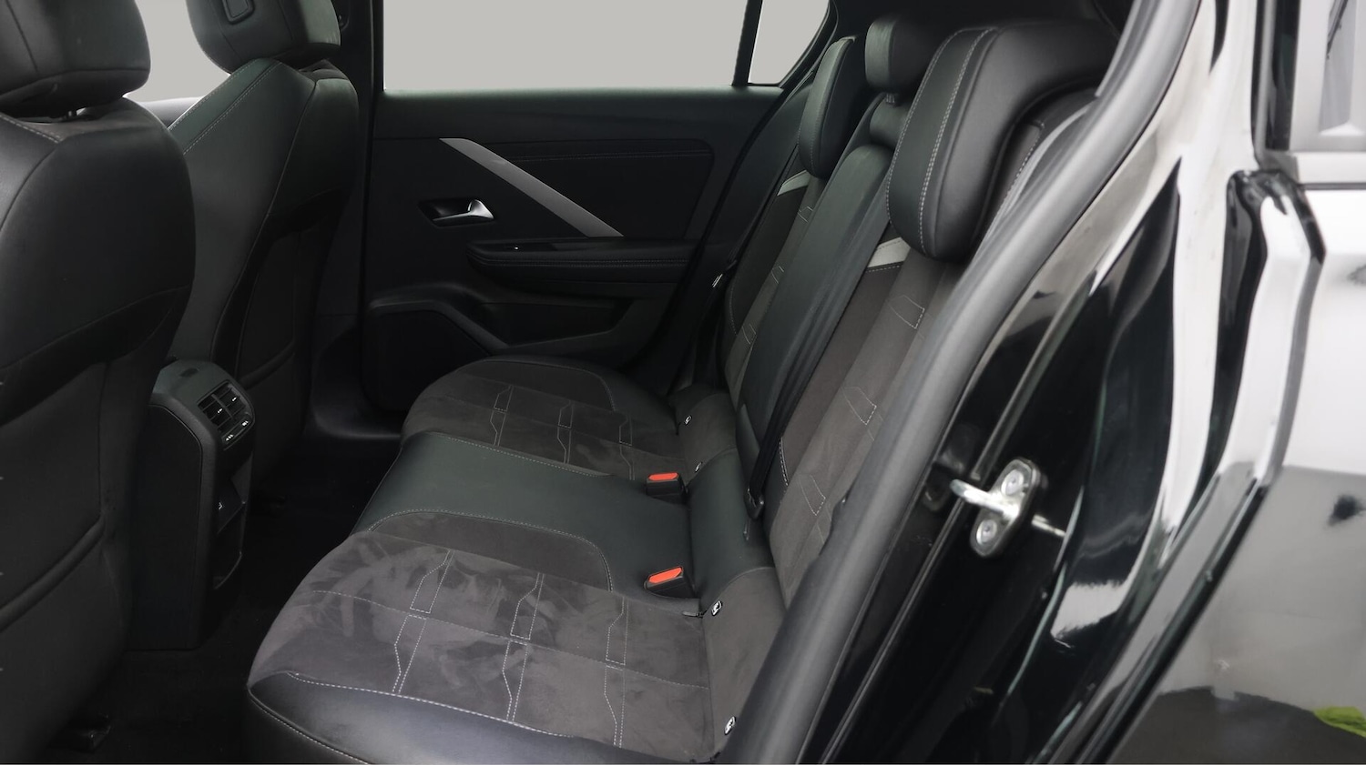 Used Vauxhall Astra 2023 for sale - 76606901: Photo 17