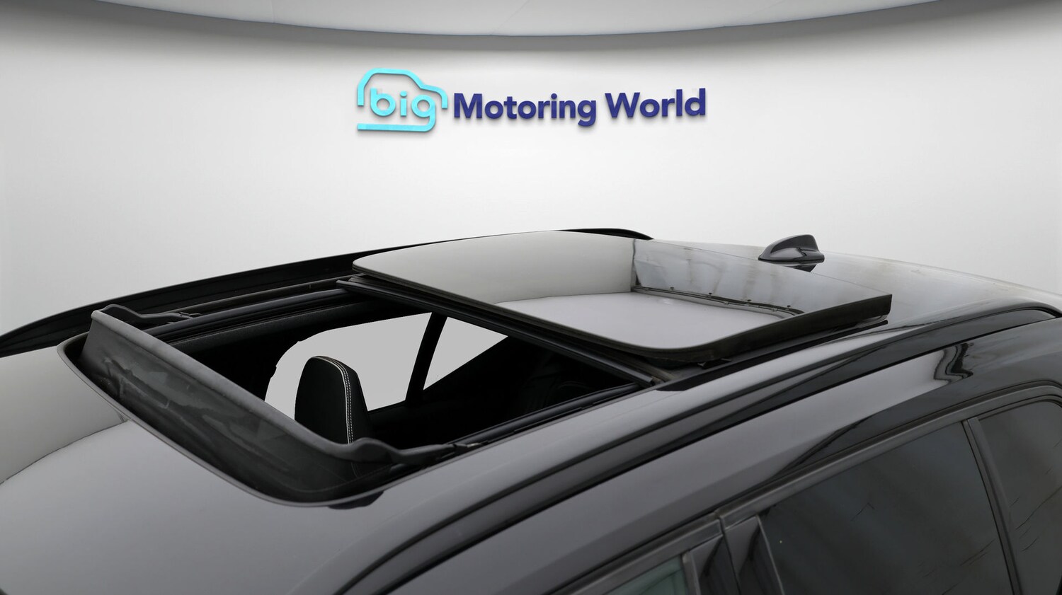 Used Volvo XC40 2022 for sale - 77210952: Photo 21