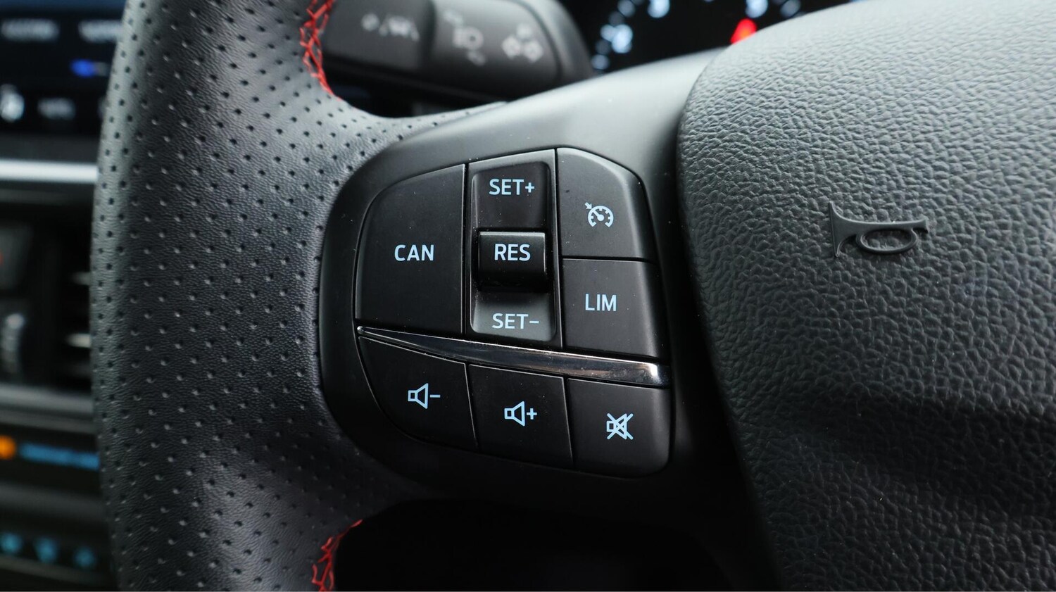 Used Ford Focus 2022 for sale - 76306368: Photo 23