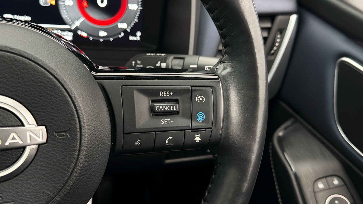 Used Nissan Qashqai 2023 for sale - 77905659: Photo 24