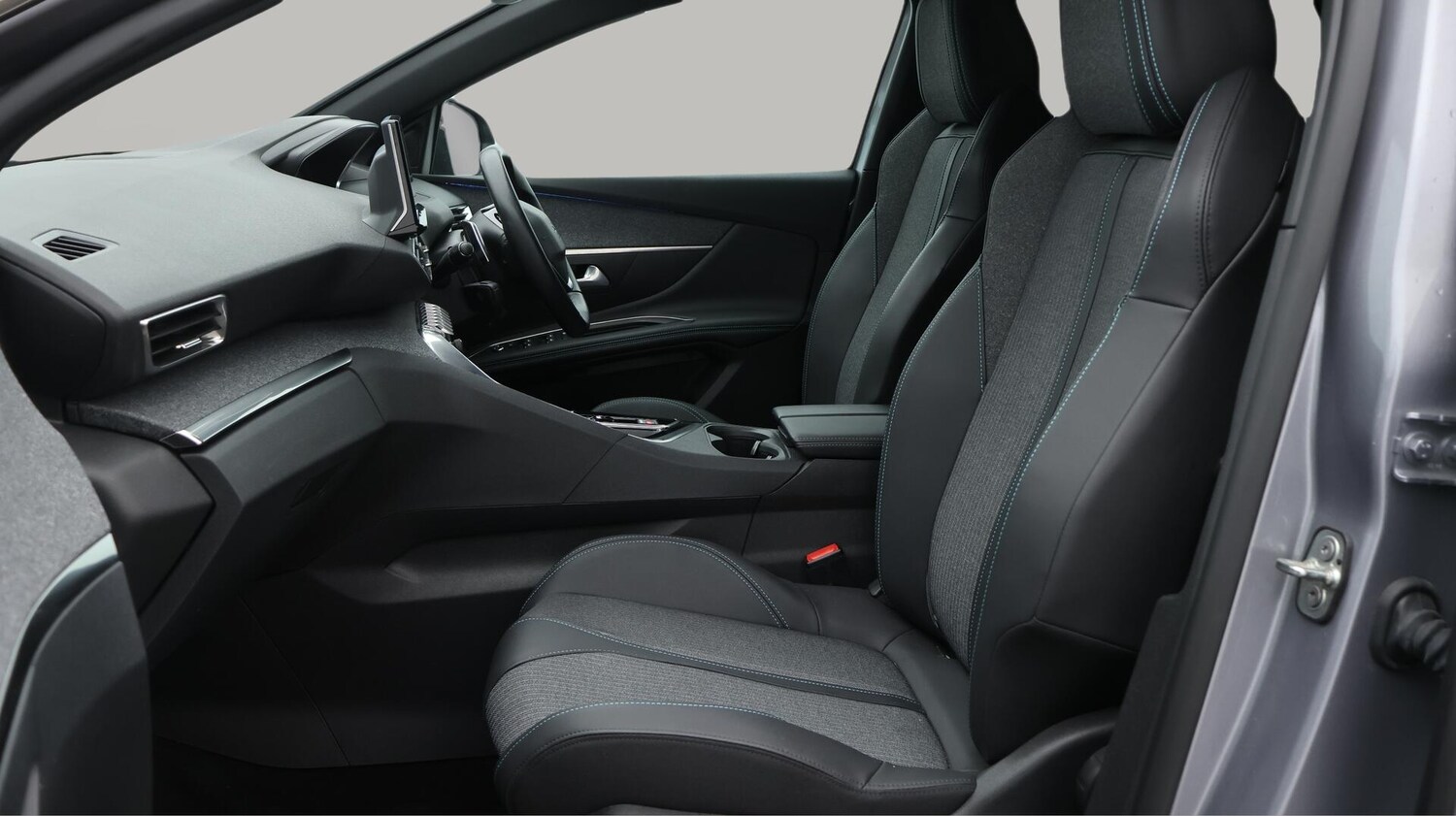 Used Peugeot 3008 2023 for sale - 76484559: Photo 14