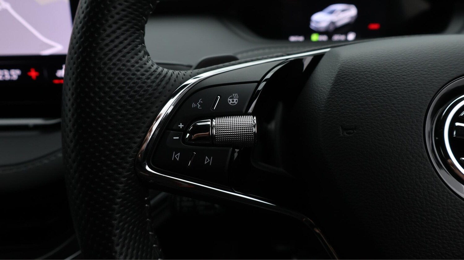 Used Skoda Enyaq 2023 for sale - 76527928: Photo 27