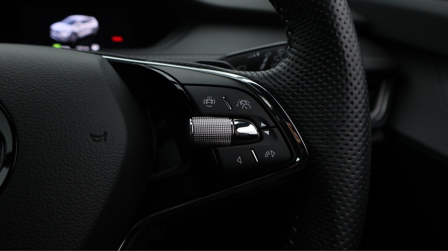 Used Skoda Enyaq 2023 for sale - 76527928: Photo 28