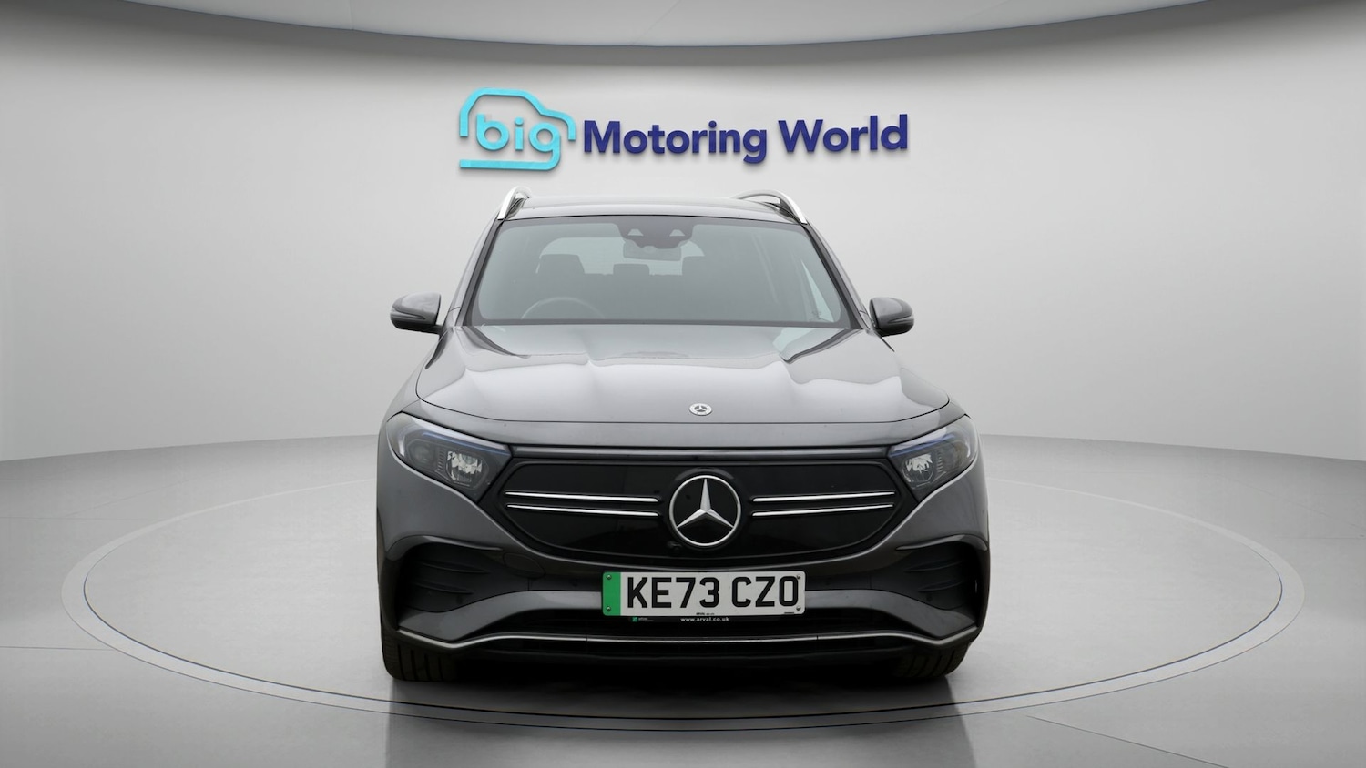 Used Mercedes-Benz EQB for sale - 77208861: Photo 2