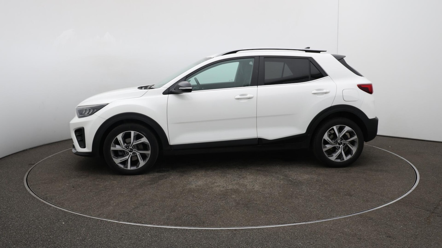 Used Kia Stonic 2021 for sale - 76151574: Photo 66