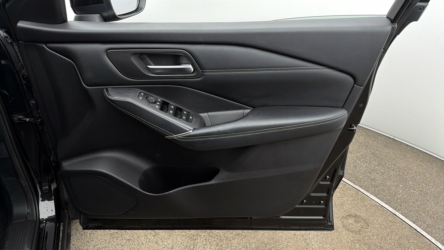 Used Nissan Qashqai for sale - 77916314: Photo 14