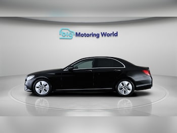 Used Mercedes-Benz C Class 2019 for sale - 78281139: Photo