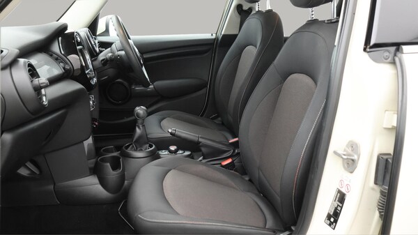 Used MINI Hatch 2020 for sale - 75624101: Photo 15