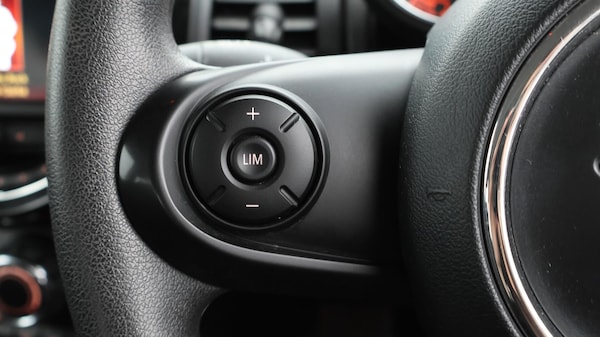 Used MINI Hatch 2020 for sale - 75624101: Photo 23