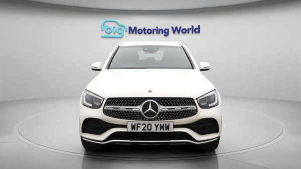 Used Mercedes-Benz GLC 2020 for sale - 76214983: Photo 3