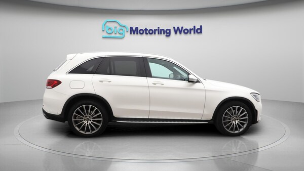 Used Mercedes-Benz GLC 2020 for sale - 76214983: Photo 9