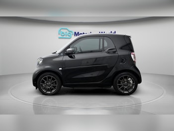 Used smart fortwo 2021 for sale - 79439492: Photo