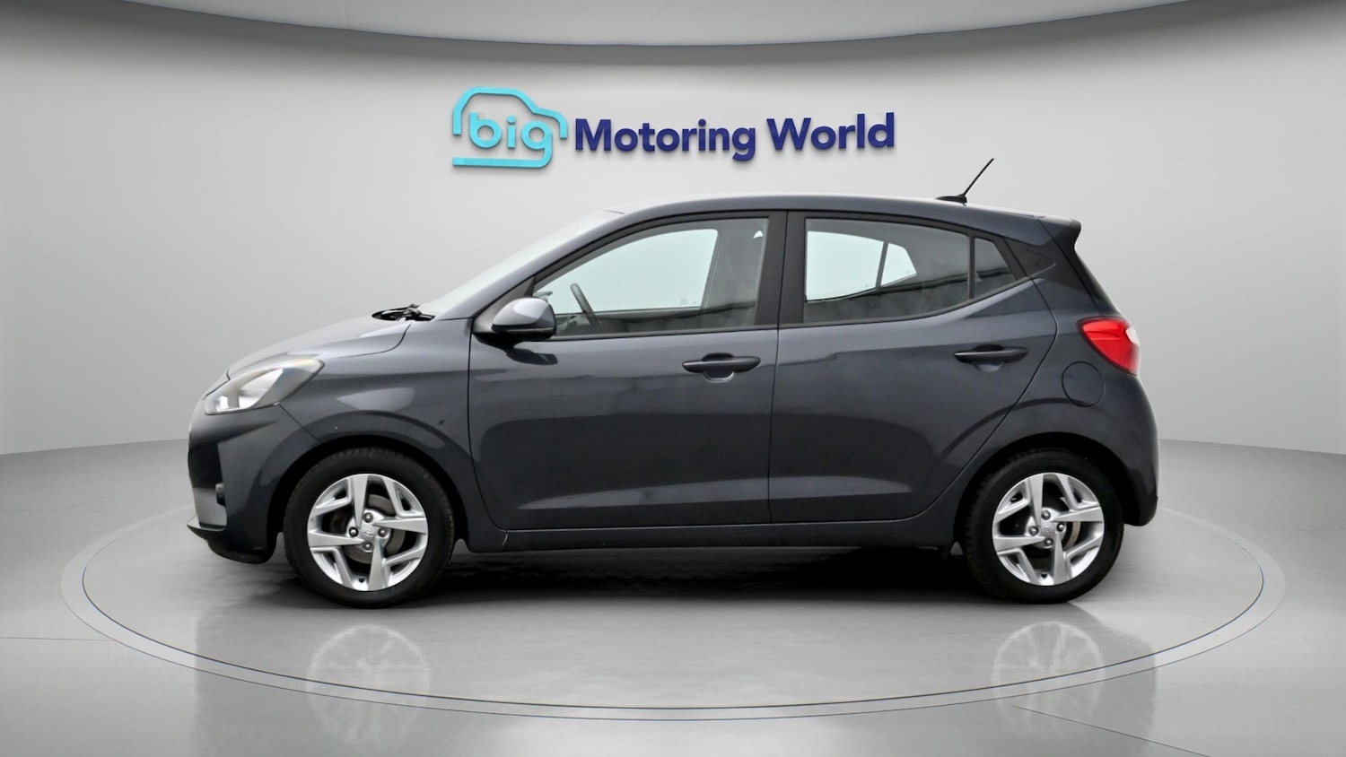 Used Hyundai i10 2023 for sale - 78105803: Photo 4