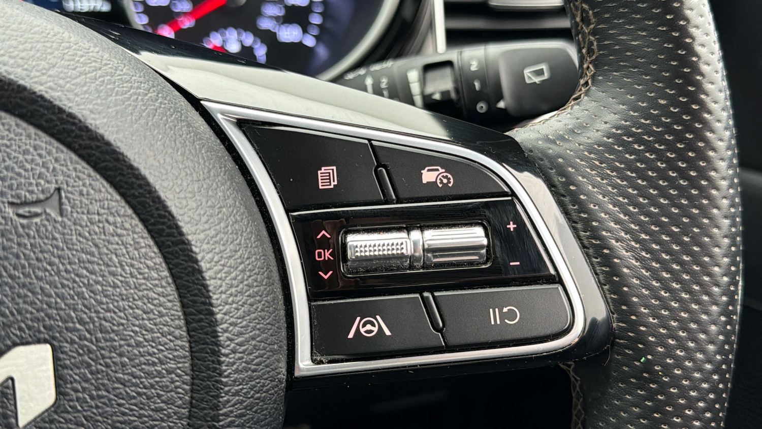 Used Kia Ceed 2023 for sale - 78110064: Photo 25