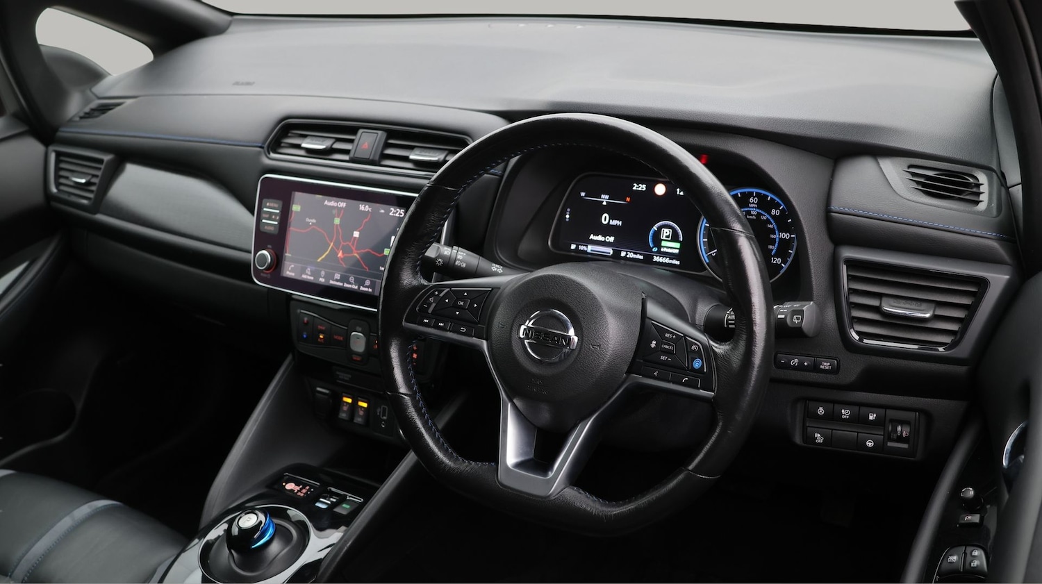 Used Nissan Leaf 2020 for sale - 77775358: Photo 9