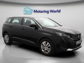 Peugeot - 5008