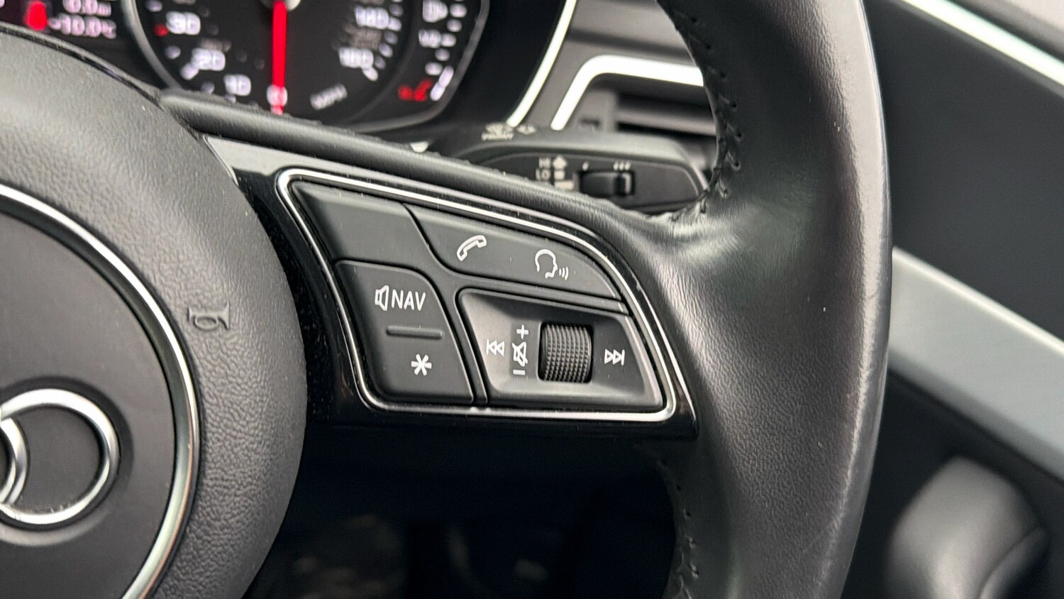 Used Audi A4 2019 for sale - 78025221: Photo 24