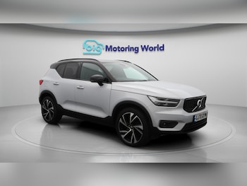 Used Volvo XC40 2020 for sale - 76270620: Photo 2