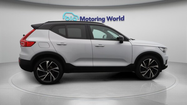 Used Volvo XC40 2020 for sale - 76270620: Photo 9