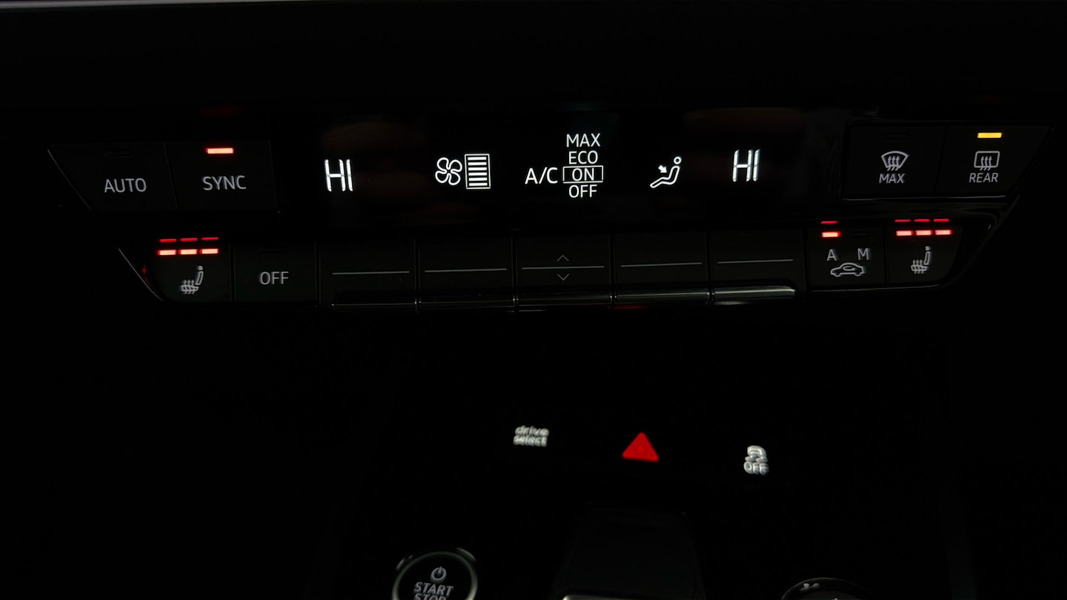 Used Audi Q4 e-tron 2023 for sale - 78123822: Photo 11