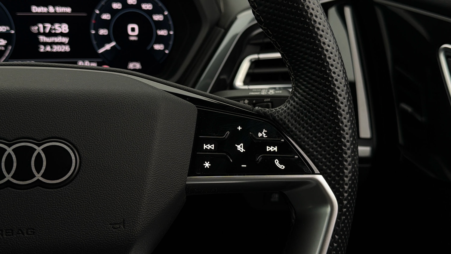 Used Audi Q4 e-tron 2023 for sale - 78123822: Photo 24