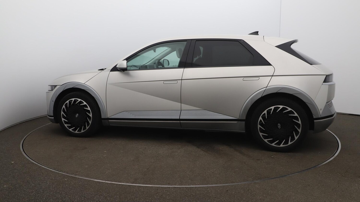 Used Hyundai IONIQ 5 2022 for sale - 76099287: Photo 57