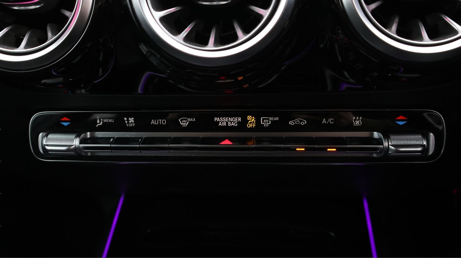 Used Mercedes-Benz EQA 2023 for sale - 77842219: Photo 12