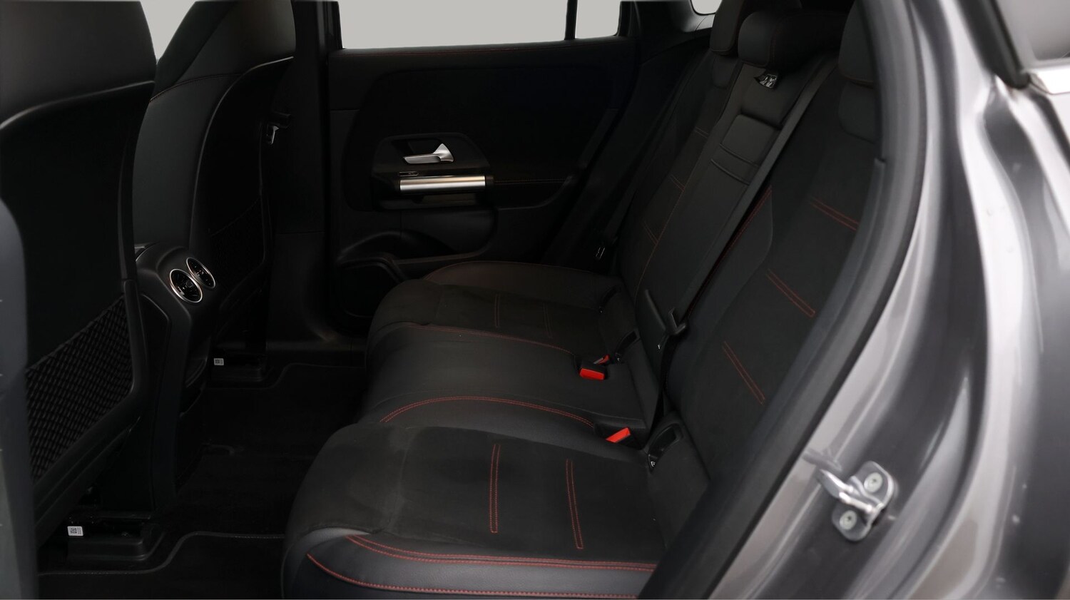 Used Mercedes-Benz EQA 2023 for sale - 77842219: Photo 16