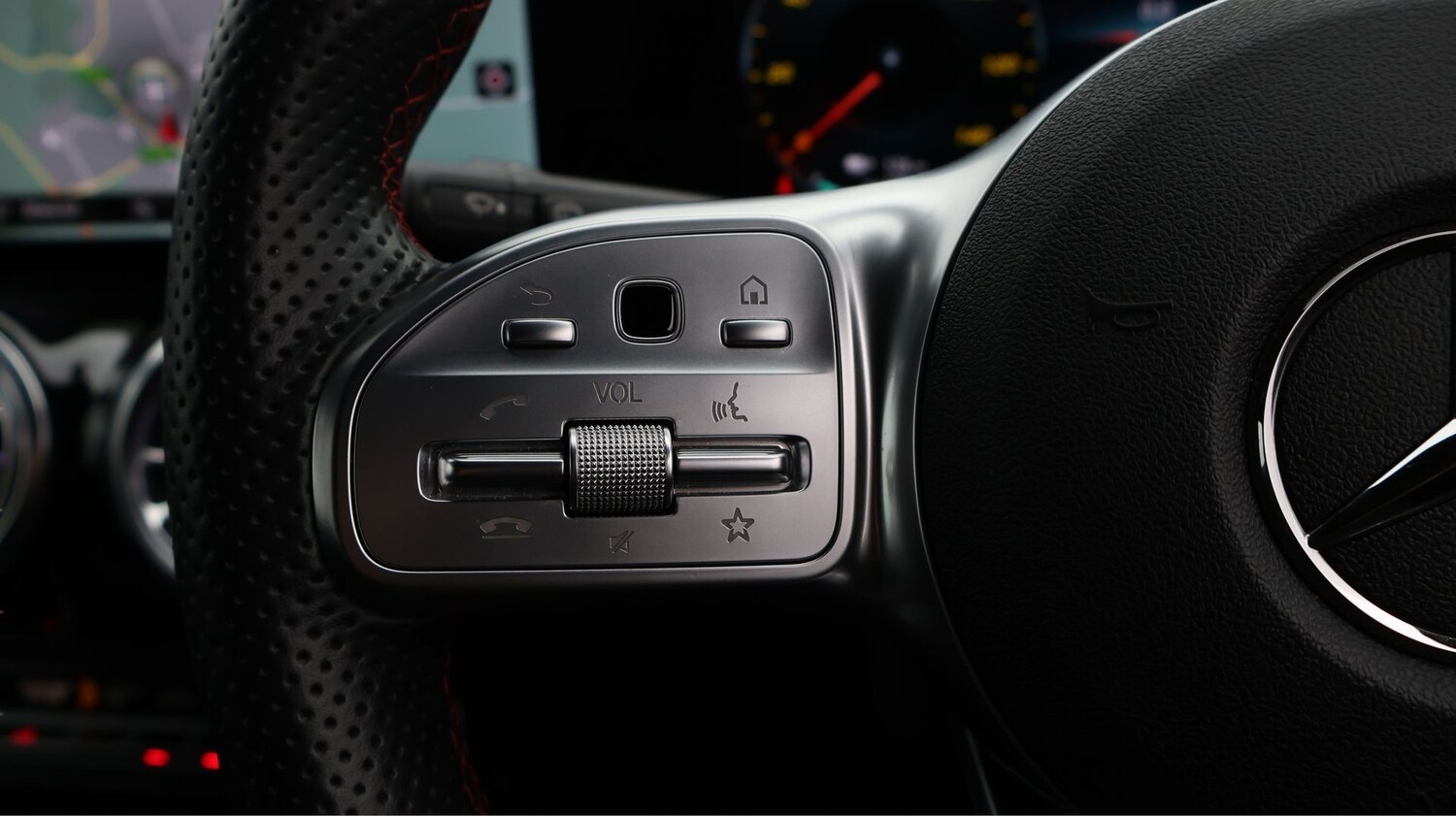 Used Mercedes-Benz EQA 2023 for sale - 77842219: Photo 22