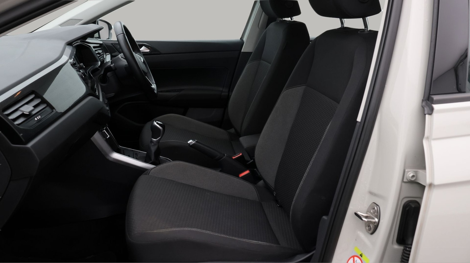 Used Volkswagen Polo 2024 for sale - 77767938: Photo 14