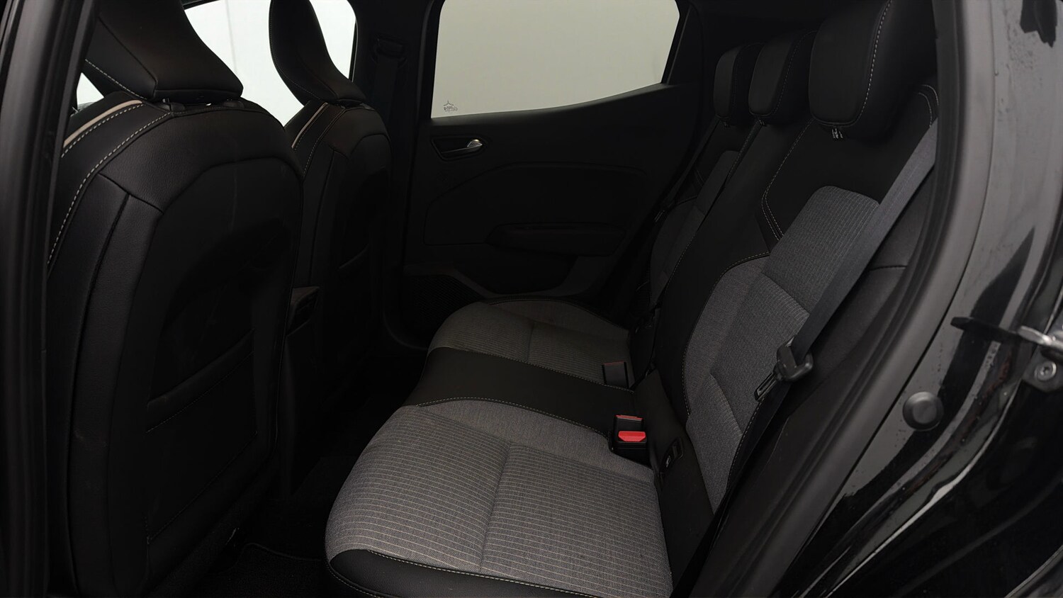 Used Renault Clio 2024 for sale - 78123839: Photo 15