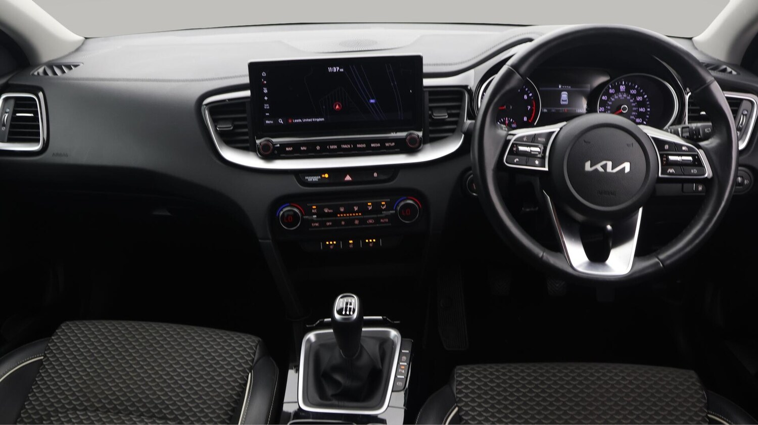 Used Kia XCeed 2023 for sale - 76645265: Photo 14