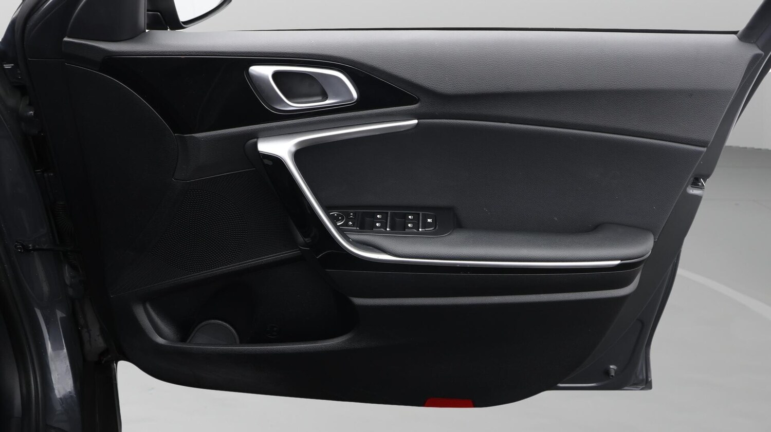 Used Kia XCeed 2023 for sale - 76645265: Photo 16