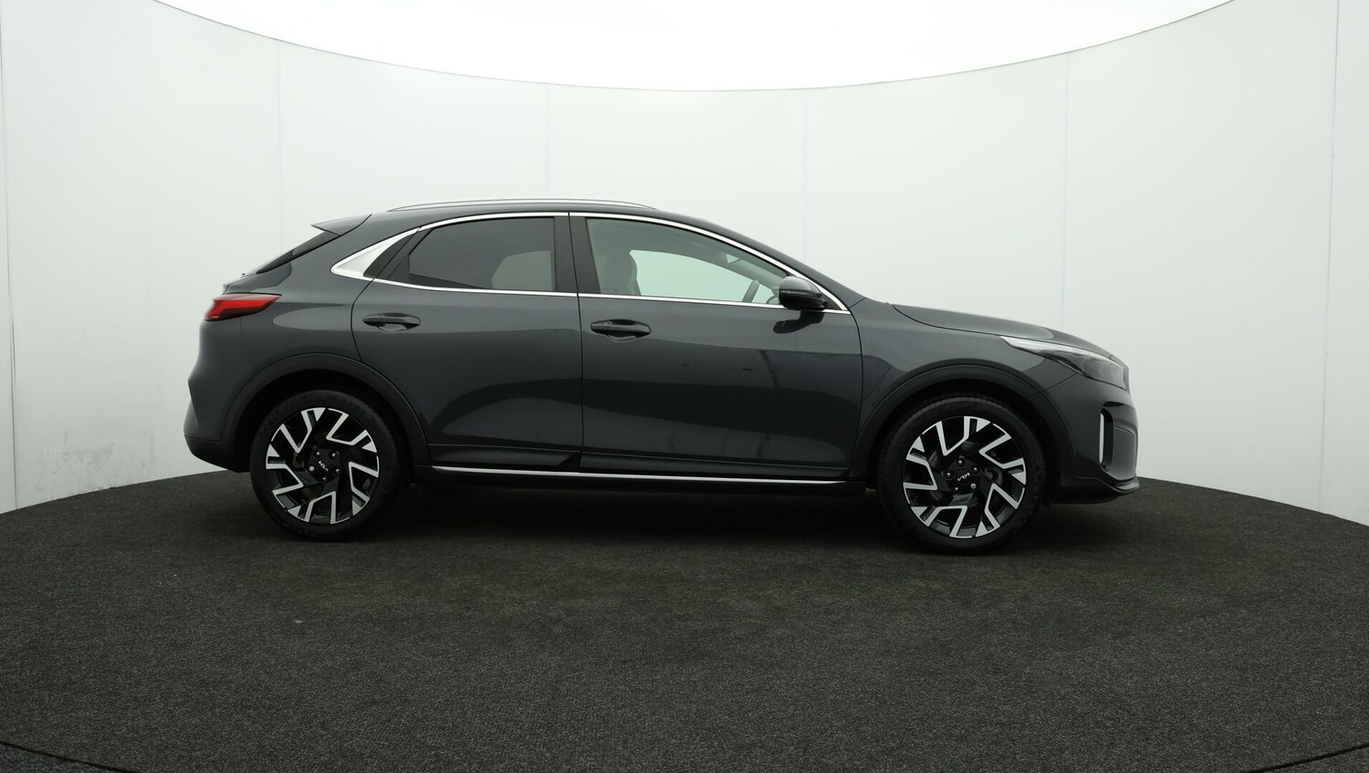 Used Kia XCeed 2023 for sale - 76645265: Photo 43