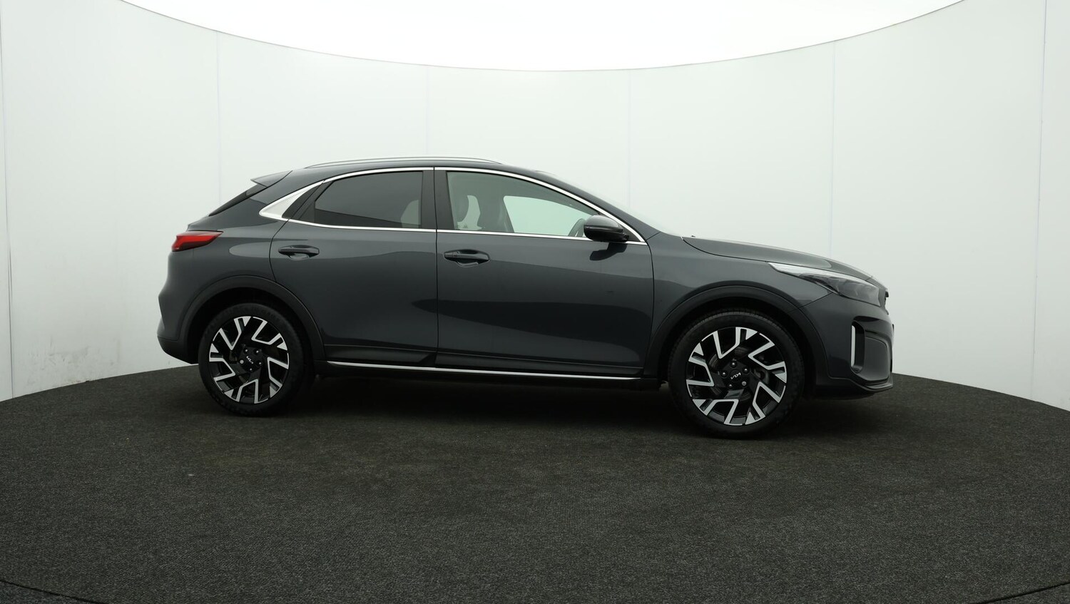 Used Kia XCeed 2023 for sale - 76645265: Photo 44