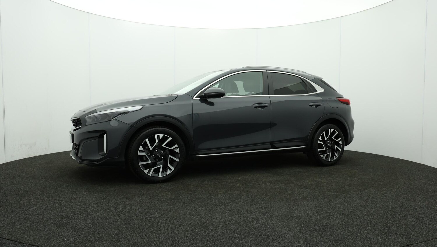 Used Kia XCeed 2023 for sale - 76645265: Photo 67